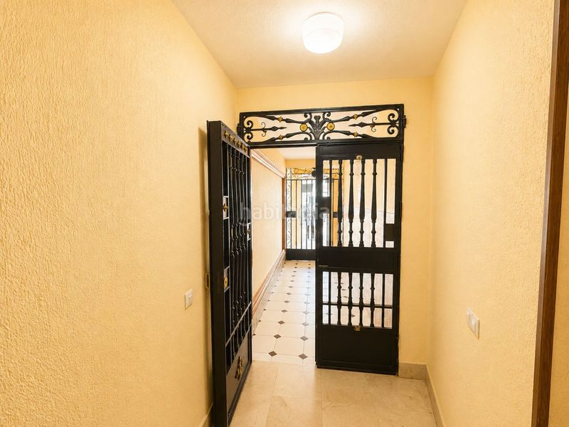 Foto 13f84999-7588-4304-80bb-ec57fc9370db. Apartament a El Bajondillo Torremolinos