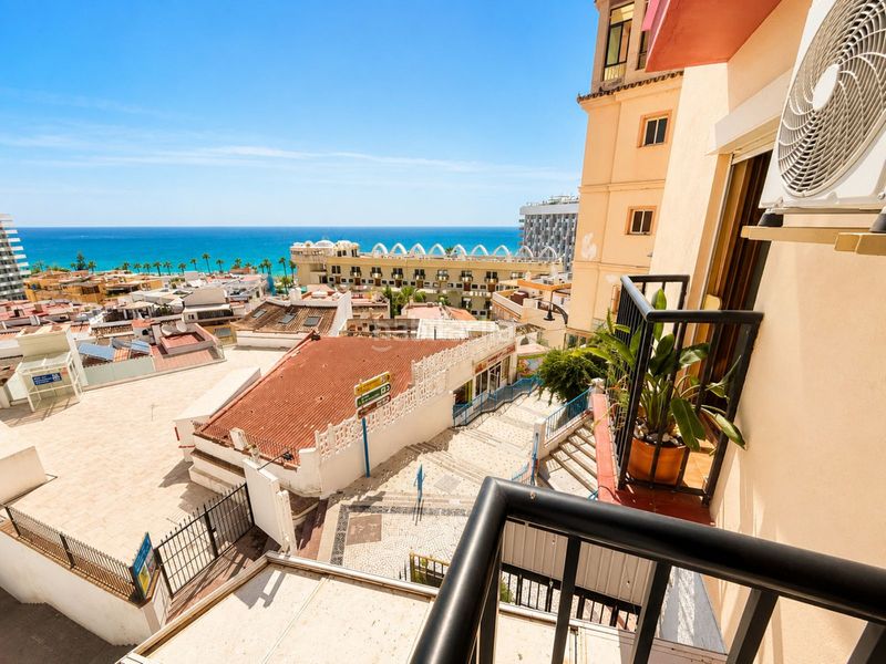 Foto 61a9ac7b-b0d6-4a12-adc1-ce92a584f14d. Apartament a El Bajondillo Torremolinos