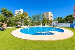Foto 07b3b6aa-799b-43e6-926e-39e891553403. Pis amb piscina a El Bajondillo Torremolinos