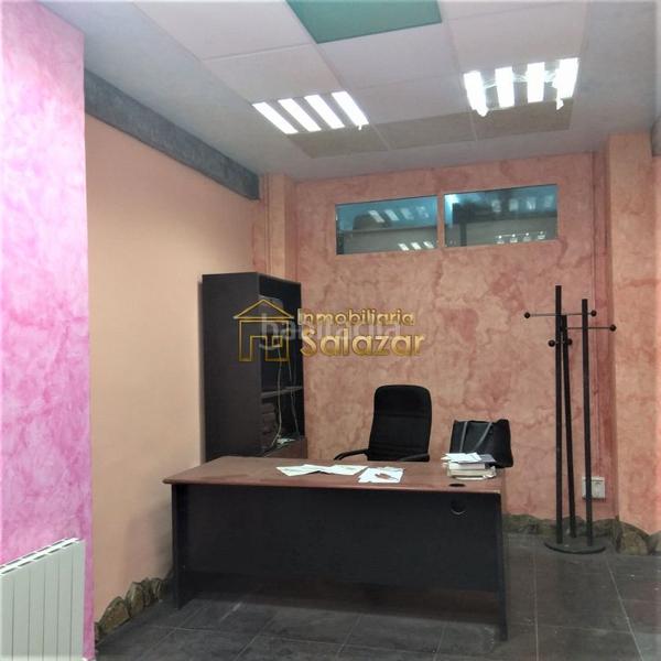 Foto 1ffacf07-8ad7-401f-8a58-dc56c3281656. Local comercial se vende local en el comienzo de zamakola. en Bilbao