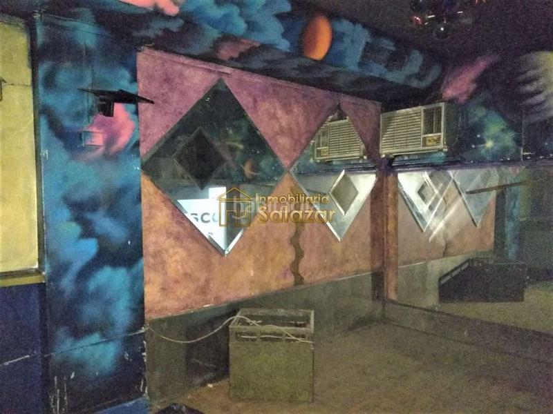 Foto b33929b0-9f9d-4ed8-b2e8-8ac9ee82e7ff. Local comercial se vende local en zabalburu en Ametzola Bilbao