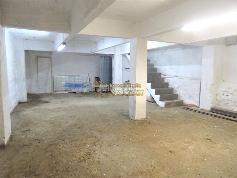 Foto e7c5b198-b0ae-48de-b485-b2b5301af51e. Local comercial a San Pedro de Deusto - La Ribera Bilbao