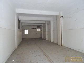 Geschäftsraum in Zabalburu. Se vende local a pie de calle en la calle costa