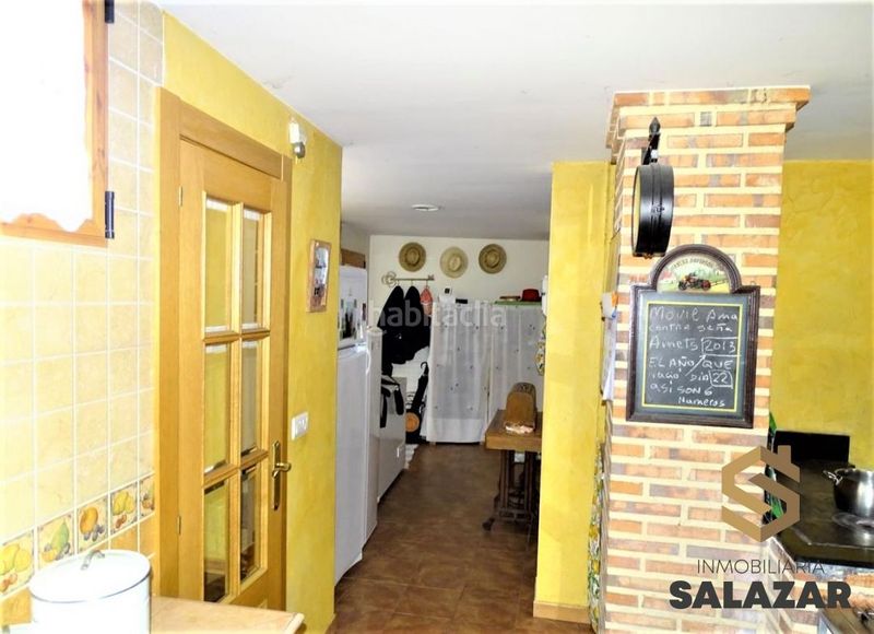 Foto 055e3695-389f-4022-97ce-86ee59461a5a. Reihenhaus mit heizung in Villalaco