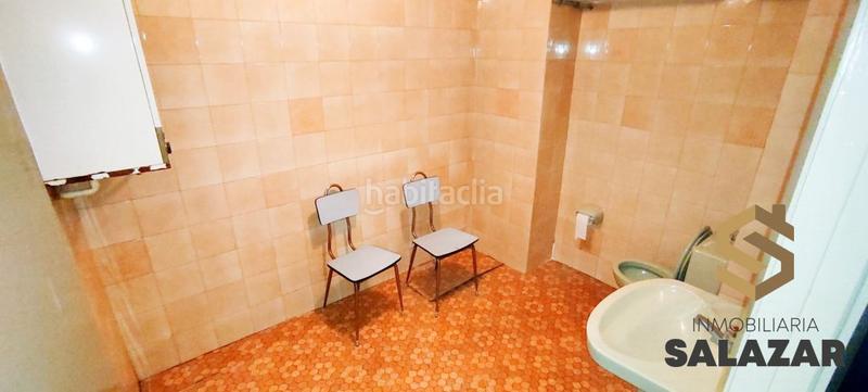 Foto 557eed69-bb00-431f-a23e-2d790e18da40. Local comercial a Centro-Ariz-Uribarri Basauri