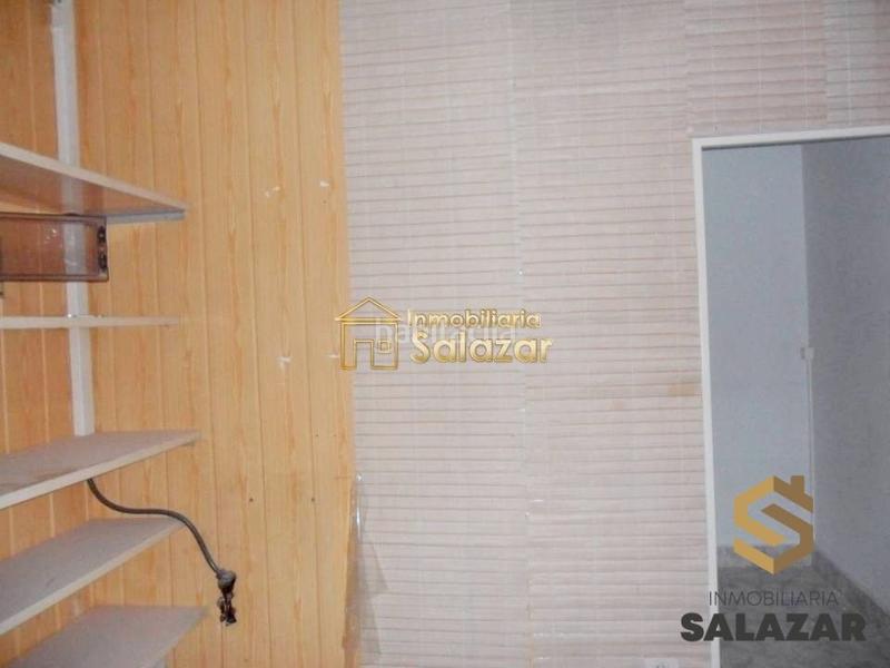 Foto 77f15a19-f6a2-47e5-ab60-75523e61968c. Alquiler local comercial alquiler local en pablo alzola en Bilbao