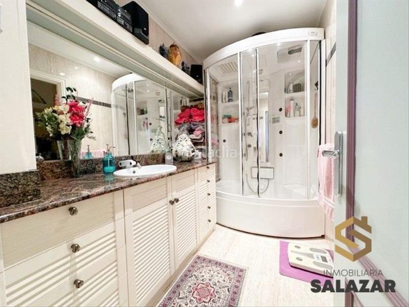 Foto 29fd08e2-0cd4-43c7-8ecd-05cc5035e7dd. Piso venta de amplia vivienda en cosme echevarrieta con garaje y trastero en Bilbao
