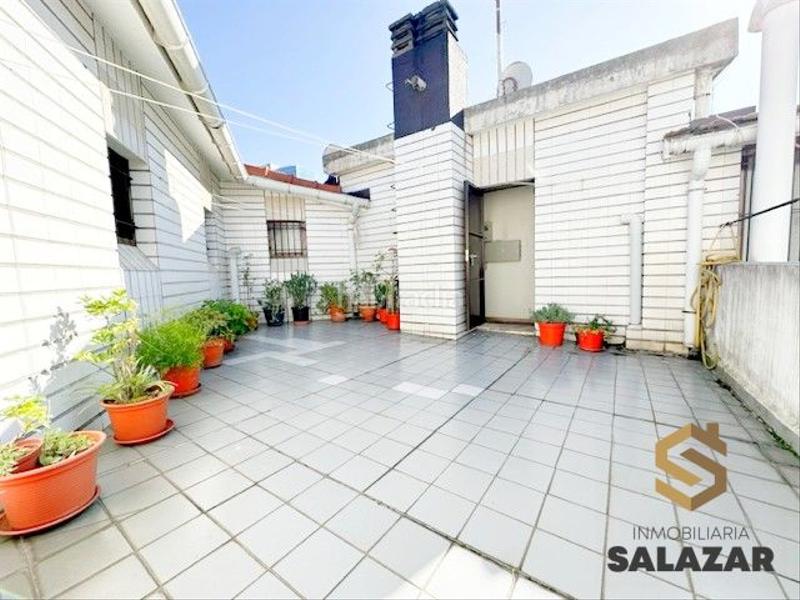 Foto df376d1c-086a-467d-b4b6-daeb9611805e. Piso venta de amplia vivienda en cosme echevarrieta con garaje y trastero en Bilbao