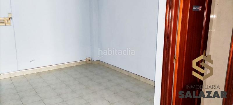 Foto ff295cc2-30cd-4855-8e25-3d1874581d74. Location local commercial dans Basurtu Bilbao