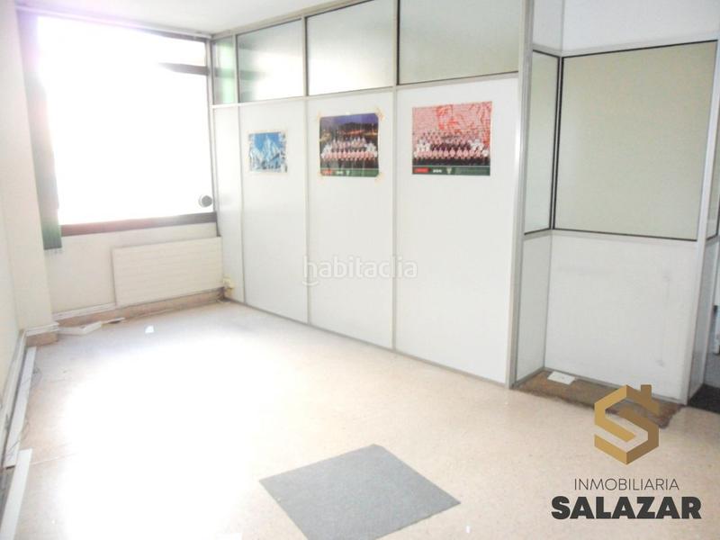 Foto 1ae81643-d0f9-4749-80d0-9e1d9cec5eee. Location bureau avec chauffage dans Abandoibarra - Guggenheim Bilbao