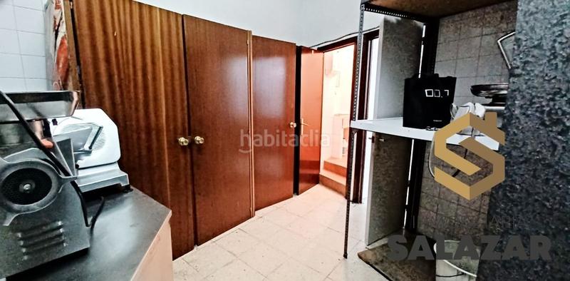 Foto 8fc9fa87-f287-4e84-b958-54988054a0f0. Alquiler local comercial alquiler de local en basurto con 2 cámaras de frío en Bilbao
