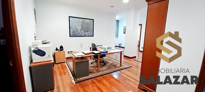 Foto 3fa467bc-c7ff-447a-8e64-75a109e8bd70. Piso venta de fantástica vivienda en abando con 2 parcelas de garaje opcionales en Bilbao