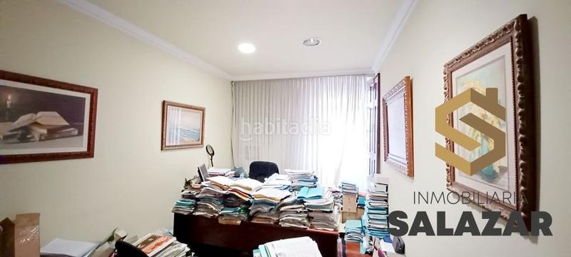 Foto b1256765-9c6f-4175-b424-f249ed376604. Piso venta de fantástica vivienda en abando con 2 parcelas de garaje opcionales en Bilbao
