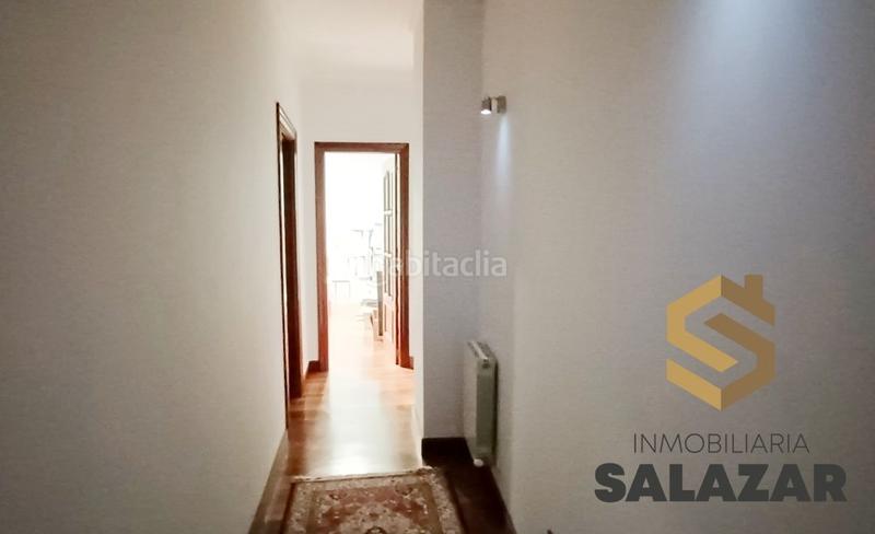 Foto e0bd3568-cfbf-4ac1-870d-33d325d8e03d. Piso venta de fantástica vivienda en abando con 2 parcelas de garaje opcionales en Bilbao