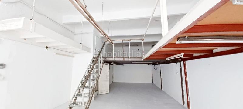 Foto 206b9bb1-c051-40bc-882a-8fd75df110a2. Local comercial venta de local bien situado y con amplio escaparate en indautxu en Bilbao