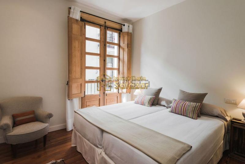 Foto 7616be79-3c32-4343-97d9-8239497df597. Alquiler piso se alquila vivienda en el Casco Viejo alquiler para corta estancias en Bilbao