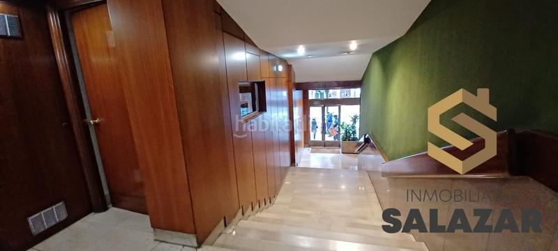 Foto be185d99-eca7-4900-9912-1b5f4f1d92b6. Aparcament cotxe a Alhóndiga Bilbao