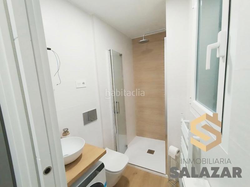 Foto 6d092a60-a3dd-40bf-87bf-b8167f7f9c86. Rent flat with heating in Iturralde Bilbao