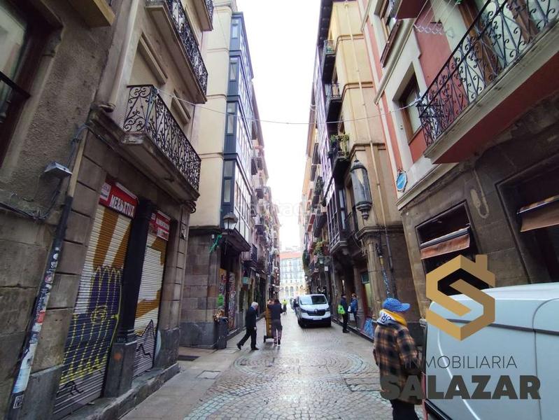 Foto 16cc979b-9f81-4048-a38d-45d3bd0ad374. Local comercial a Casco Viejo Bilbao