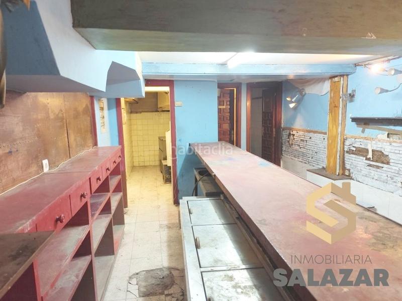Foto a23fbd9f-cdee-4bc5-823d-00acae0bafd7. Local comercial a Casco Viejo Bilbao