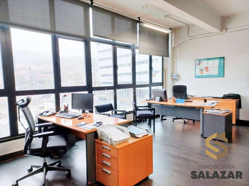 Foto 1a8085fc-981b-4724-9941-b393746e30e0. Local comercial a San Pedro de Deusto - La Ribera Bilbao