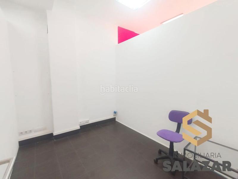 Foto 1beee366-7321-4ec5-a1c0-926d4b68762a. Lloguer local comercial a Basurtu Bilbao