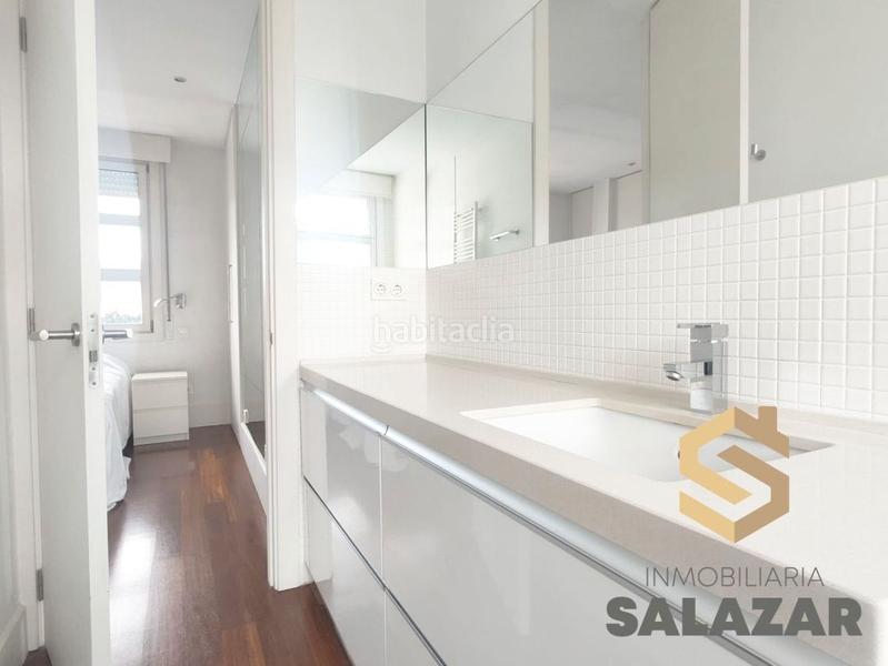 Foto 73328f84-1649-4a32-9f86-5b06de1209b7. Ático salazar vende apartamento en rodriguez arias en Bilbao