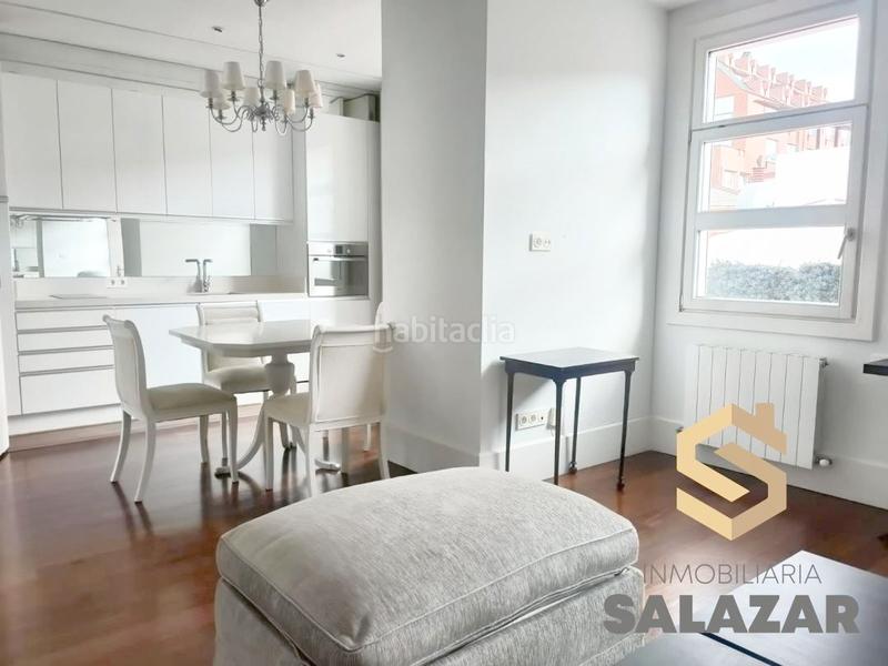 Foto 91f18484-13f8-442b-a8fe-3b22a7a8a2d6. Ático salazar vende apartamento en rodriguez arias en Bilbao