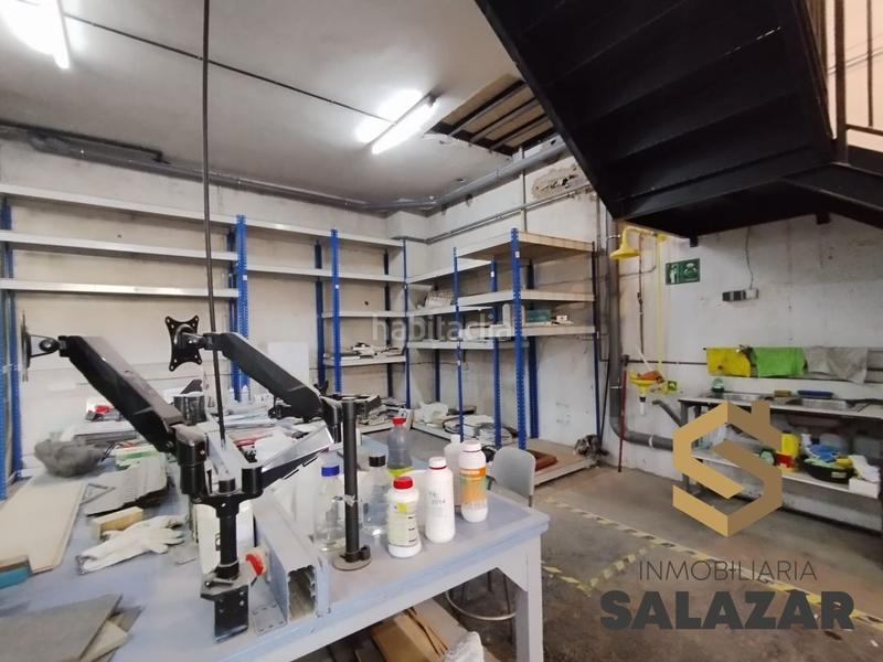 Foto ac247865-2588-44f8-b79c-342756af5f8d. Lloguer local comercial a Zona Indautxu Bilbao