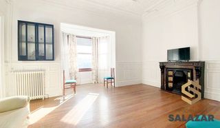 Miete Etagenwohnung  Hurtado de amezaga kalea. Alquiler vivienda junto a la estación de abando para empresas
