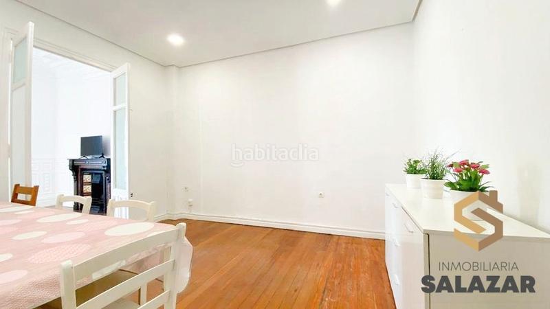 Foto a5e26e21-e923-4175-b7b5-ad80d21c70a7. Alquiler piso alquiler vivienda junto a la estación de abando para estudiantes o trabajadores en Bilbao