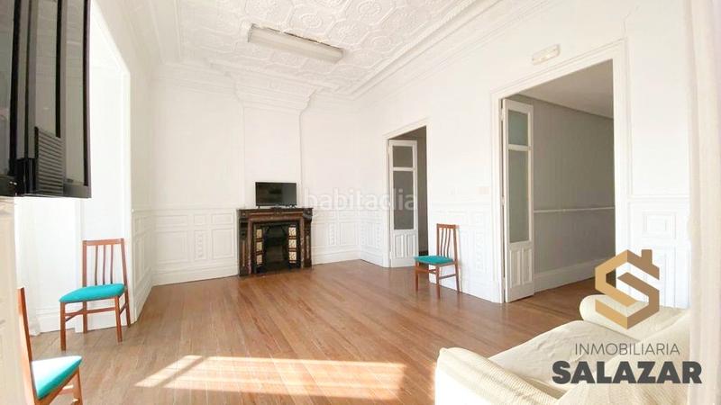 Foto efa3d6e7-5b5a-4d80-957f-adc4a016c7d2. Alquiler piso alquiler vivienda junto a la estación de abando para estudiantes o trabajadores en Bilbao