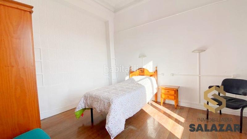 Foto fb90e383-d8d9-443c-84b7-24a40edcc5f7. Alquiler piso alquiler vivienda junto a la estación de abando para estudiantes o trabajadores en Bilbao
