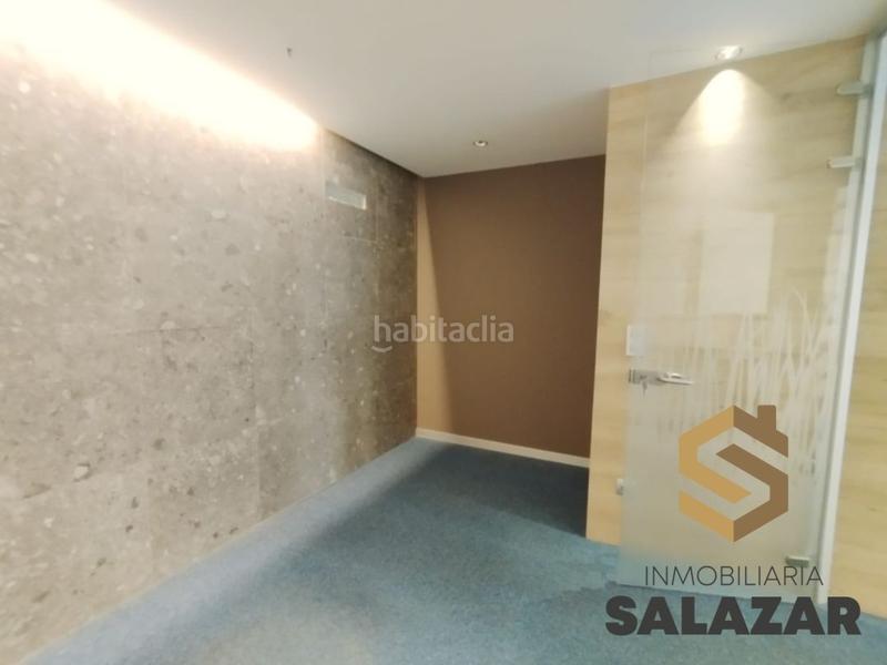 Foto 1e24a40e-f583-4824-9131-e778ba22a15e. Alquiler local comercial salazar alquila local indautxu en Bilbao