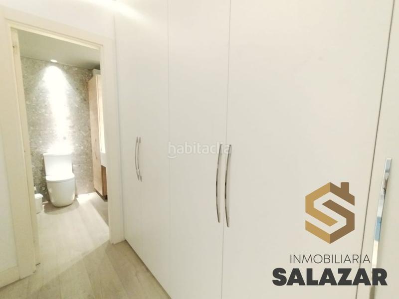 Foto d22abd18-d6a2-440b-af2a-f38049fac59b. Alquiler local comercial salazar alquila local indautxu en Bilbao