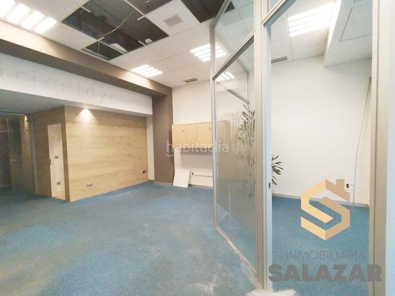 Foto ef60be2a-76c3-434a-9a58-bd6b06bcc418. Alquiler local comercial salazar alquila local indautxu en Bilbao