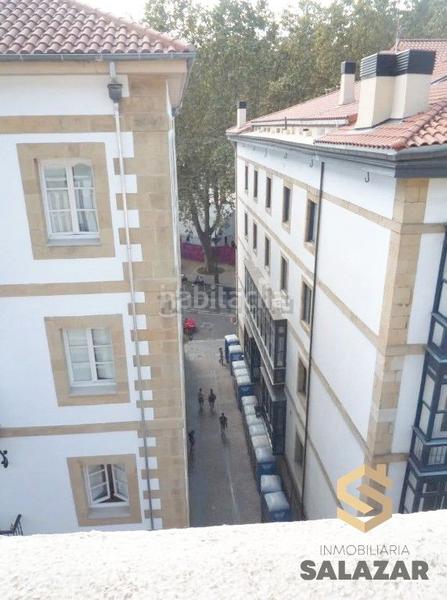 Foto bd4f1edf-1456-4058-9616-abd86684c88e. Piso salazar vende atico duplex en el arenal en Casco Viejo Bilbao