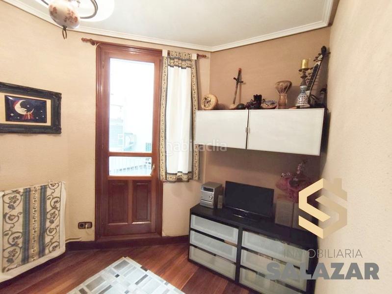 Foto 0cf7dac9-a638-4737-ac57-21bb1eea28e9. Piso se vende piso en sabino arana en Basurtu Bilbao