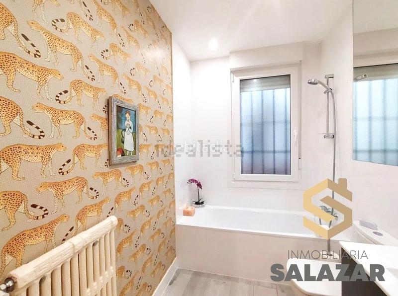 Foto 09367338-7606-4698-85da-7f94444c868e. Piso se vende preciosa vivienda junto a la estación de abando en Bilbao