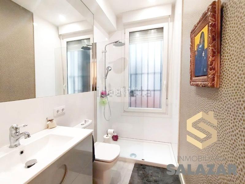 Foto 1512efd5-b277-48a5-a553-95009a0da074. Piso se vende preciosa vivienda junto a la estación de abando en Bilbao