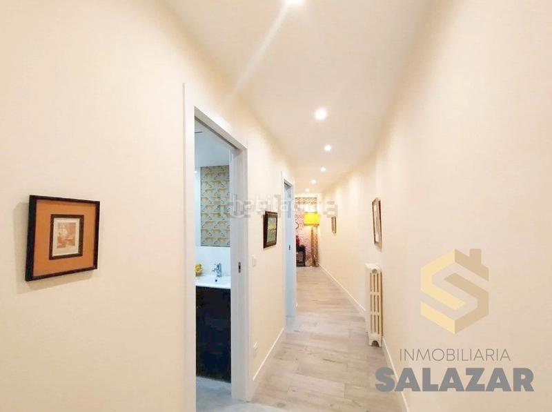Foto 3c3a4bf8-dbd3-469b-b718-977f1be84b8e. Piso se vende preciosa vivienda junto a la estación de abando en Bilbao