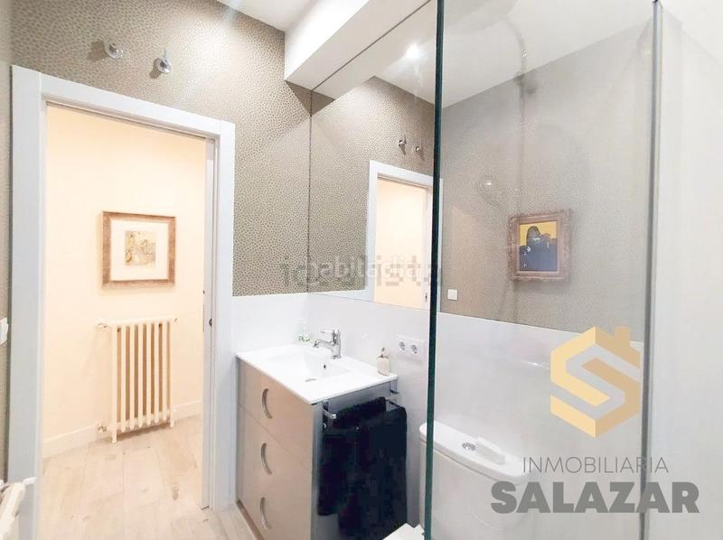 Foto 571c5ebb-59ab-4afa-9d92-7700e4cf1431. Piso se vende preciosa vivienda junto a la estación de abando en Bilbao