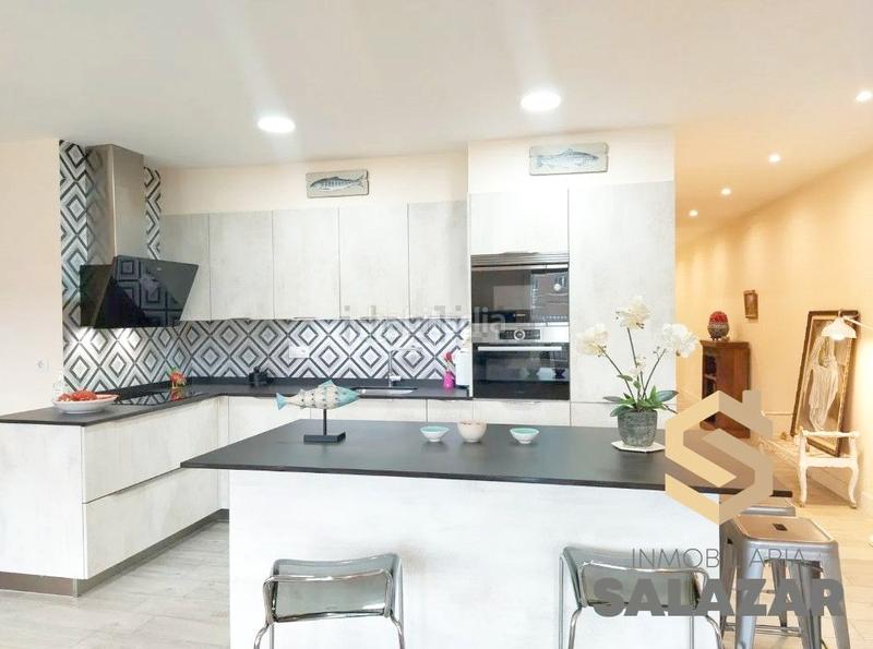 Foto 5a54ce4d-fa5e-490a-a277-1606fc16c3c1. Piso se vende preciosa vivienda junto a la estación de abando en Bilbao