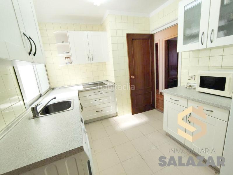 Foto a552372a-2756-435f-9e5c-a91a08e24284. Piso salazar vende vivienda en el edificio reina victoria en Bilbao