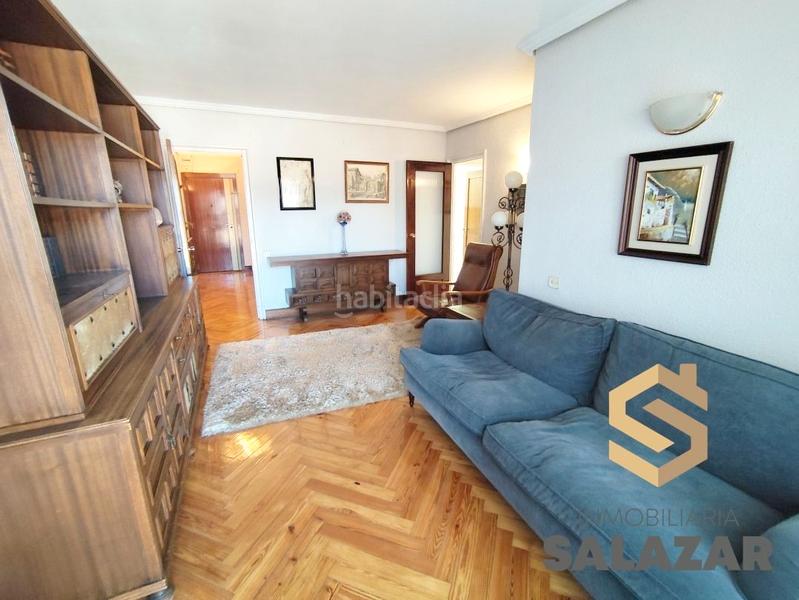 Foto ce8d592f-fee7-433f-b82f-4118baca2bf7. Piso salazar vende vivienda en el edificio reina victoria en Bilbao