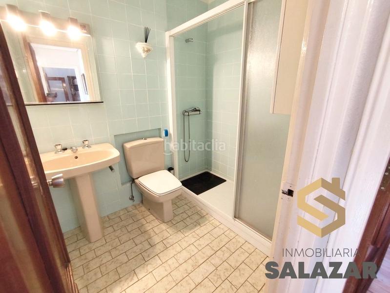 Foto dabb2282-9bae-42c7-8e6d-503434dac86f. Piso salazar vende vivienda en el edificio reina victoria en Bilbao