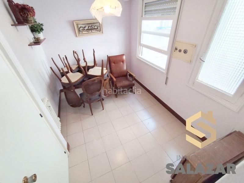 Foto eaad8673-edac-4f81-996f-d5eb15b20e6b. Piso salazar vende vivienda en el edificio reina victoria en Bilbao