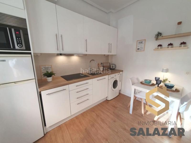 Foto fa6f9b45-b222-4b42-a4e3-7043de13fc2d. Alquiler piso precioso piso en matiko cortas estancias o estudiantes mir en Bilbao
