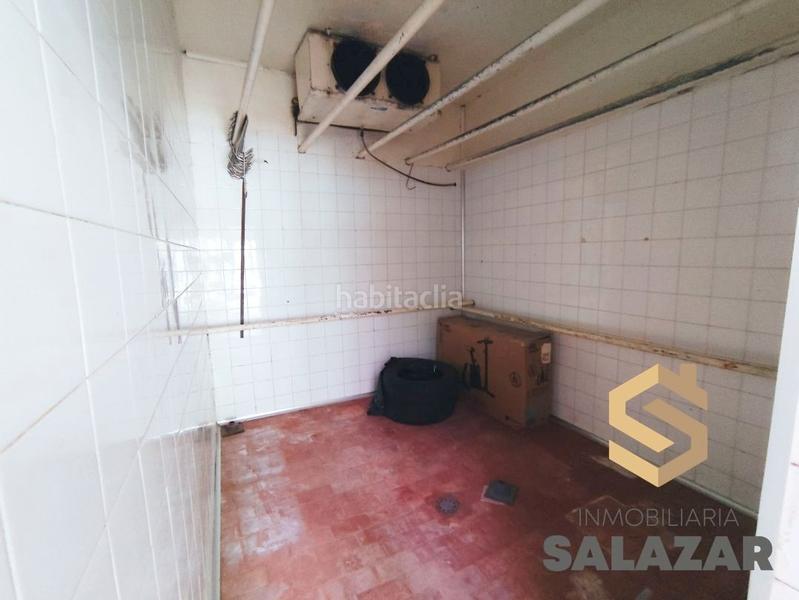 Foto 35c20132-5cb3-4ecb-aac6-f97ad9ab6a6c. Alquiler local comercial se alquila charcuteria en san adrian en Bilbao