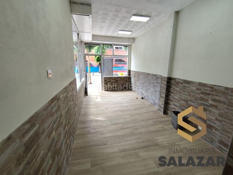 Foto c97d123a-f687-4d3a-aed1-3013c7a1c817. Alquiler local comercial se alquila lacal comercial en san adrian en Bilbao